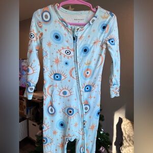 Posh Peanut Celestial Fiona Gold Eye Zippy Pajamas Size 2T